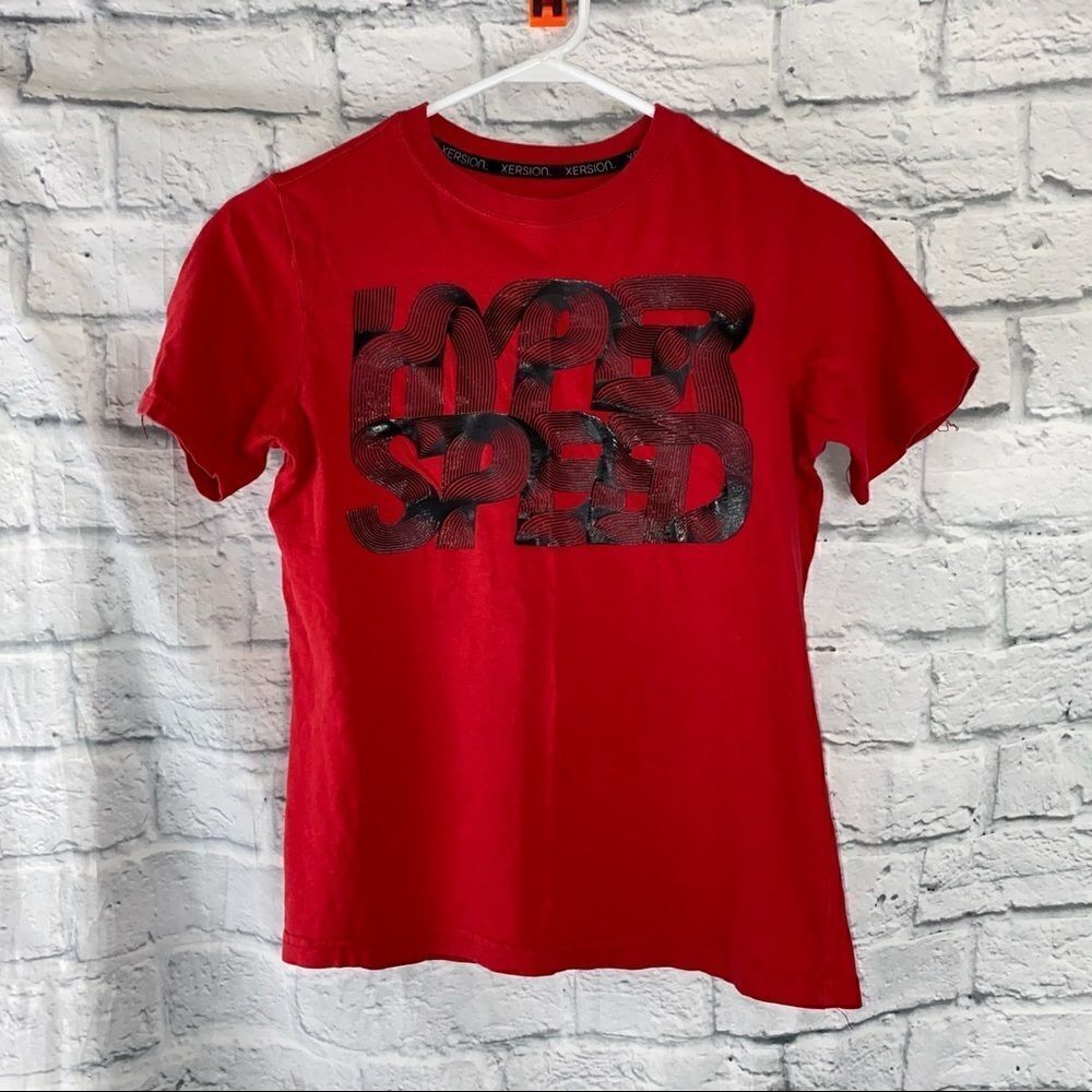 Xersion short sleeve Crewneck T-shirt w/hyper speed graphic red boy sz med 10-12